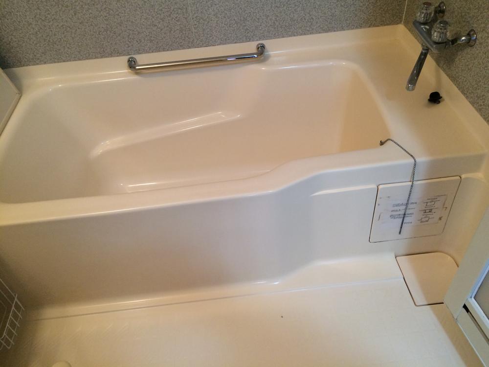 リフォーム済/4LDK+車庫/駐車3台可 リフォーム済/4LDK+車庫/駐車3台可